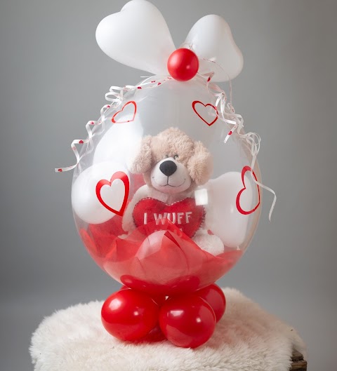 Artistic Balloon Decor