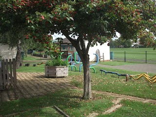 Field End Infant School