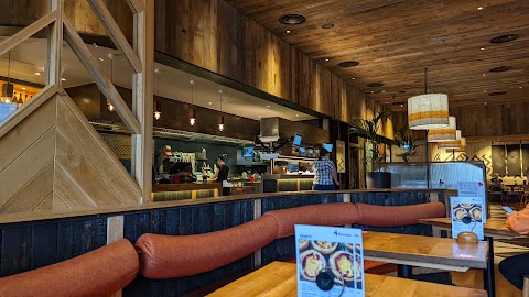 Nando's Edinburgh - Fort Kinnaird