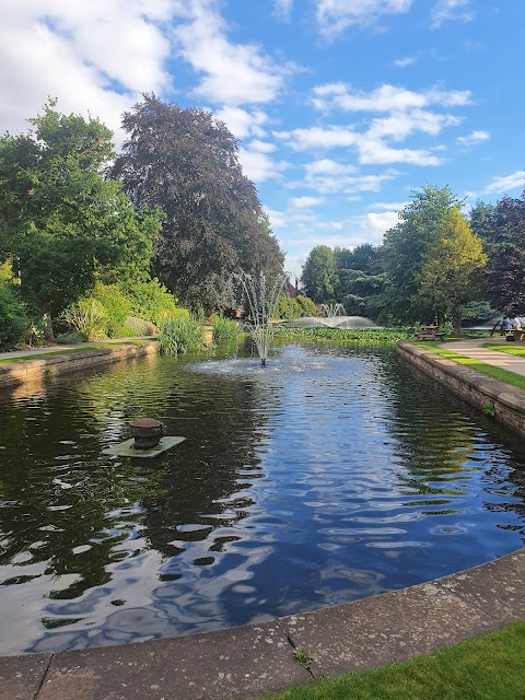 Lakeside Nottingham