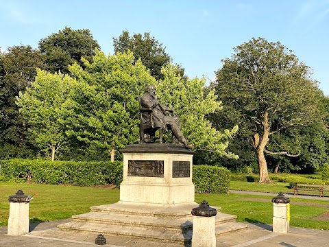 Mesnes Park, Wigan