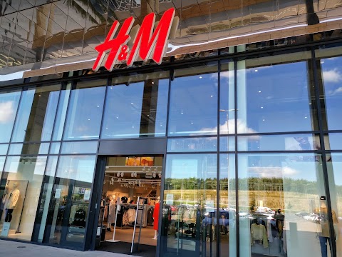 H&M