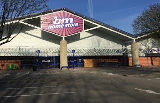 B&M Home Store with Garden Centre