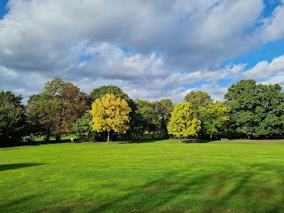 Golders Hill Park