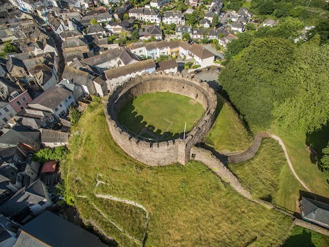 Visit Totnes