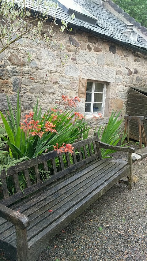 Hillend House Barn