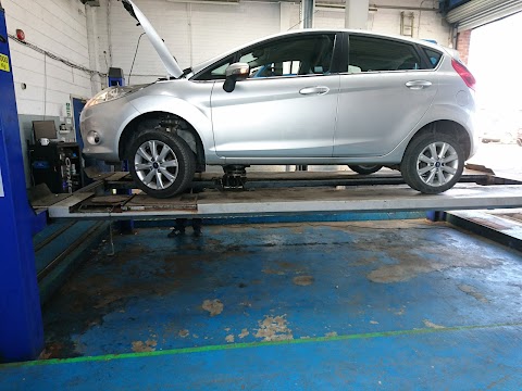 West Yorkshire Accident Repair Centre