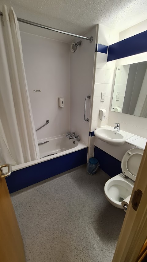 Travelodge Chippenham Leigh Delamere M4 Westbound Hotel