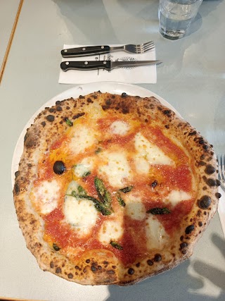 Santa Maria Pizzeria Fitzrovia