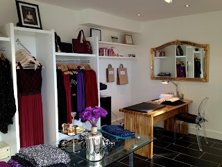 Dressie Boutique