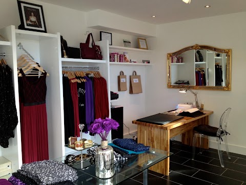 Dressie Boutique