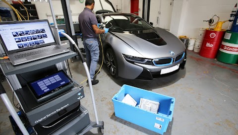 Motor Master BMW & MINI Electric & Hybrid Servicing & Repairs Nottingham