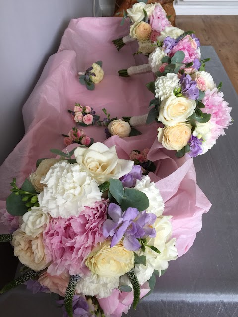 Darlenes Floral Designs