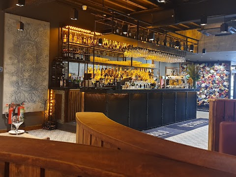Estabulo Rodizio Bar & Grill