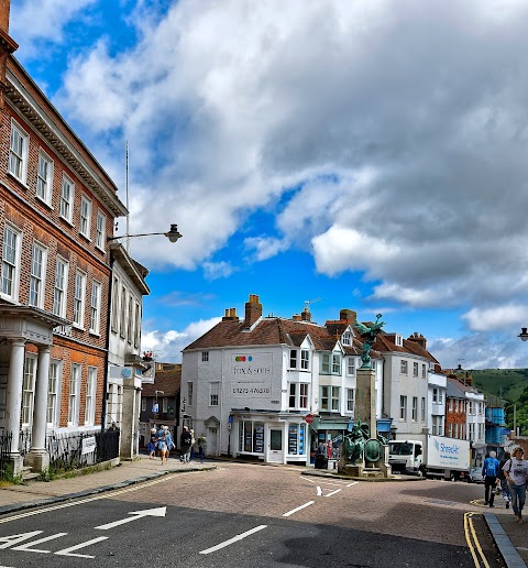 Fox and Sons Estate Agents Lewes