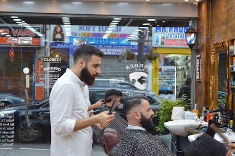 Beard & Barnet Barber Shop