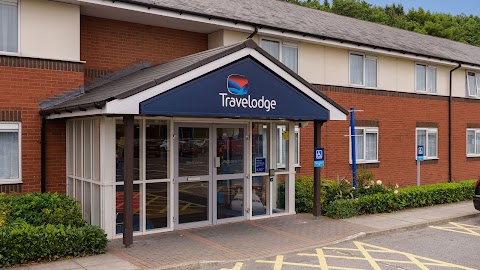 Travelodge Wakefield Woolley Edge M1 Southbound