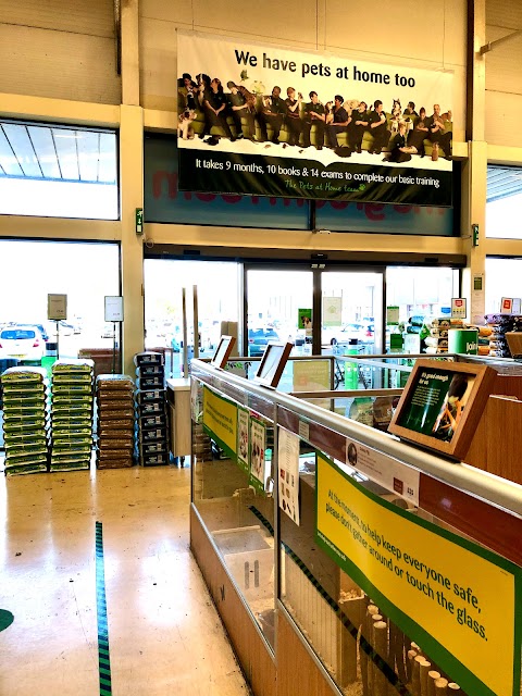 Pets at Home Reading