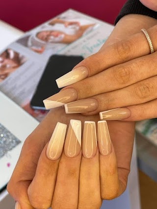 Fashion Nails