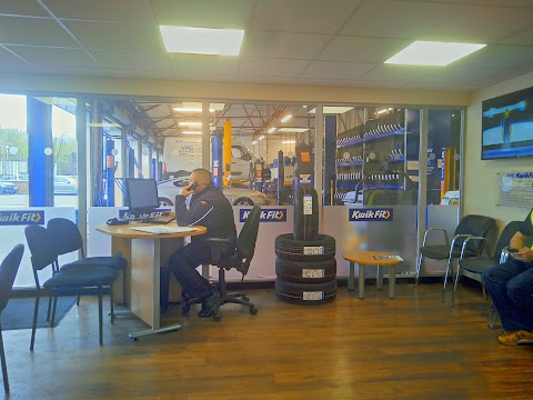 Kwik Fit - Stockport - Buxton Road