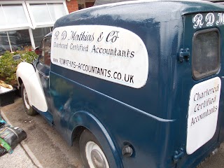 RD Mathias & Co Accountants