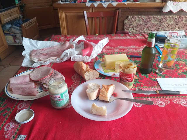 Chez Joséphine