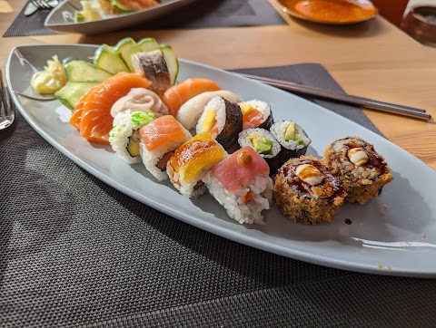 Sushi Kaji - Japanese Restaurant