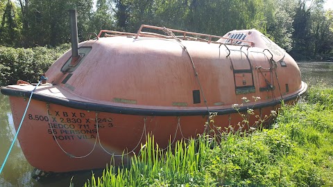 Tea Rooms Aldermaston Wharf