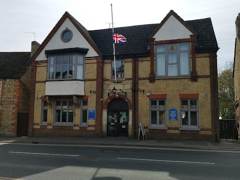 Rushden Conservative Club