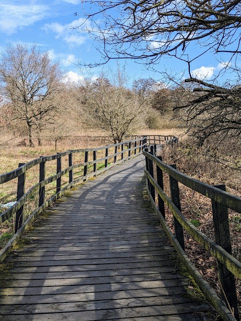 New Hall Valley Country Park