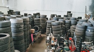 D2 Tyres