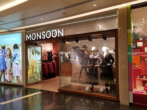 Monsoon & Accessorize