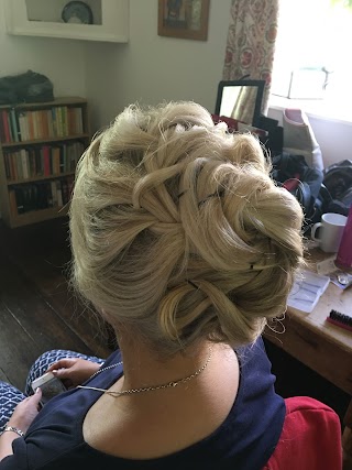 Lucy price hair care mobile hairdresser Bristol