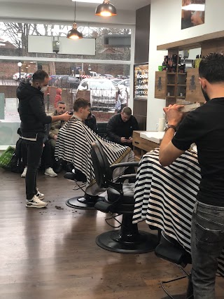 Sharp cut'Z barber shop