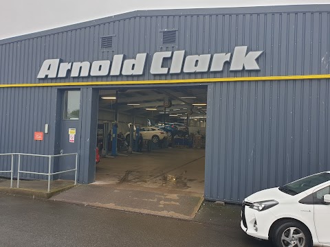 Arnold Clark Aberdeen Motorstore / Vauxhall / Peugeot / Fiat / Abarth / Jeep / Alfa Romeo