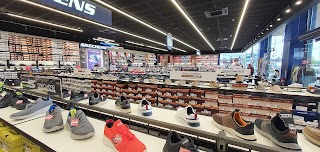 SKECHERS Factory Outlet