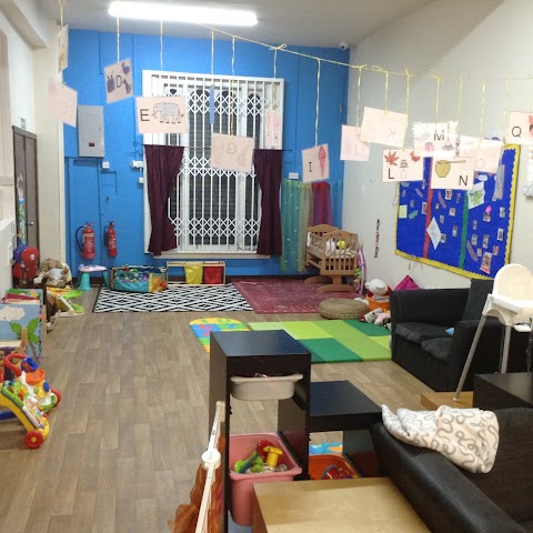 LEARNING STEPS DAY NURSERY LTD. FREE NURSERY MEALS ARE PROVIDED SAVING OF £60.00 PER CHILD