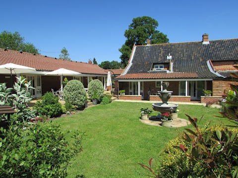 Decoy Barn Guest House