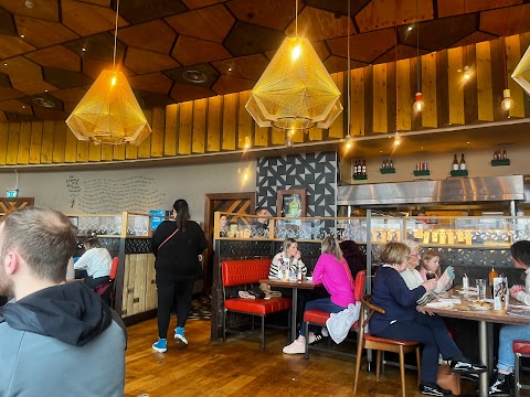 Nando's Belfast - Boucher Crescent