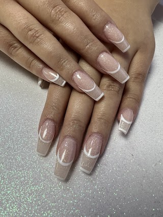 Allure Nails