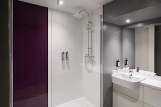 Premier Inn London Kensington (Earl's Court) hotel