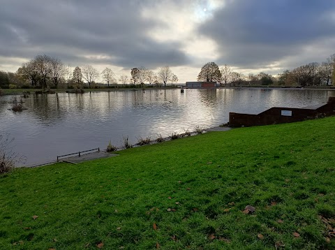 Clarence Park, Bury