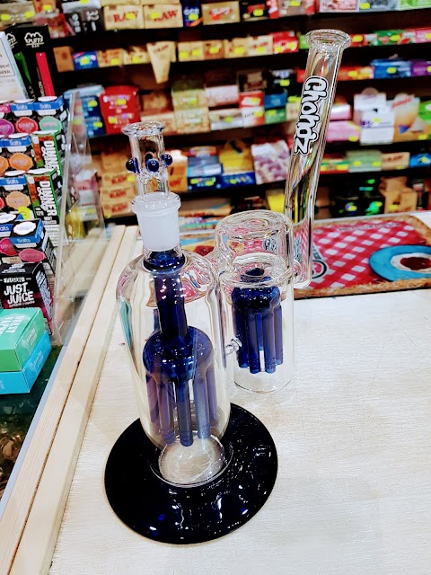 Eye Cloud vape and shisha Grinder Bong gift shop