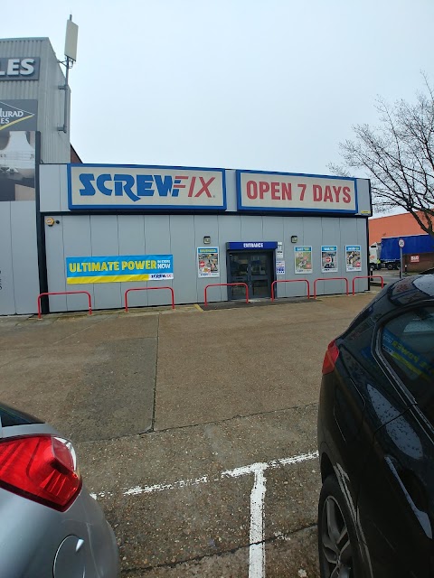 Screwfix Ilford