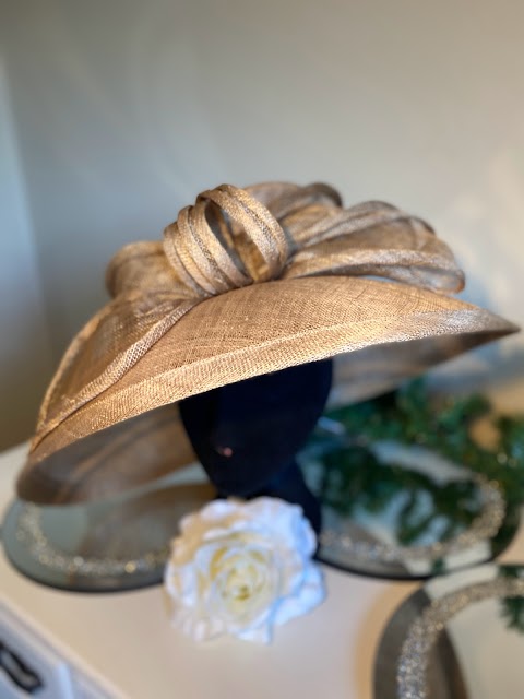 La Vie En Rose/ Little Hat Hire