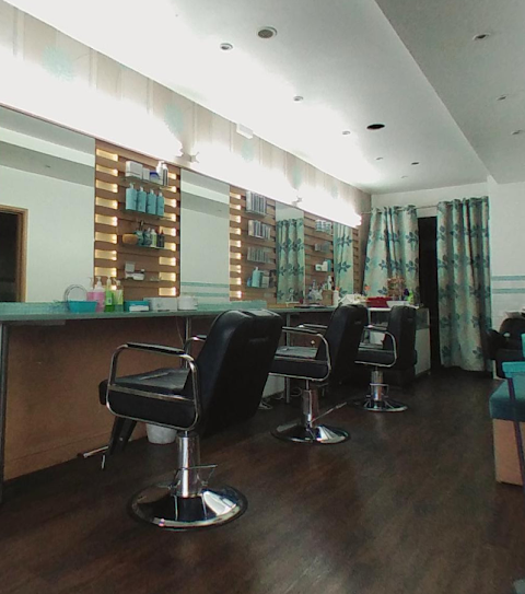 Sapna Salon