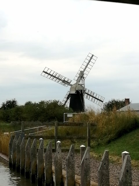 Norfolk Broads Direct