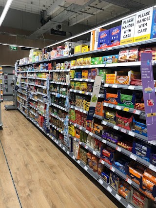 Co-op Food - Ebbsfleet - Castle Hill