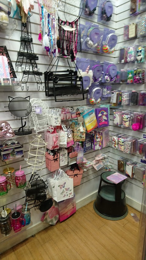 Claire's