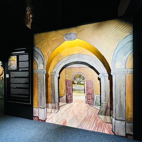 Van Gogh Belfast Exhibit: The Immersive Experience